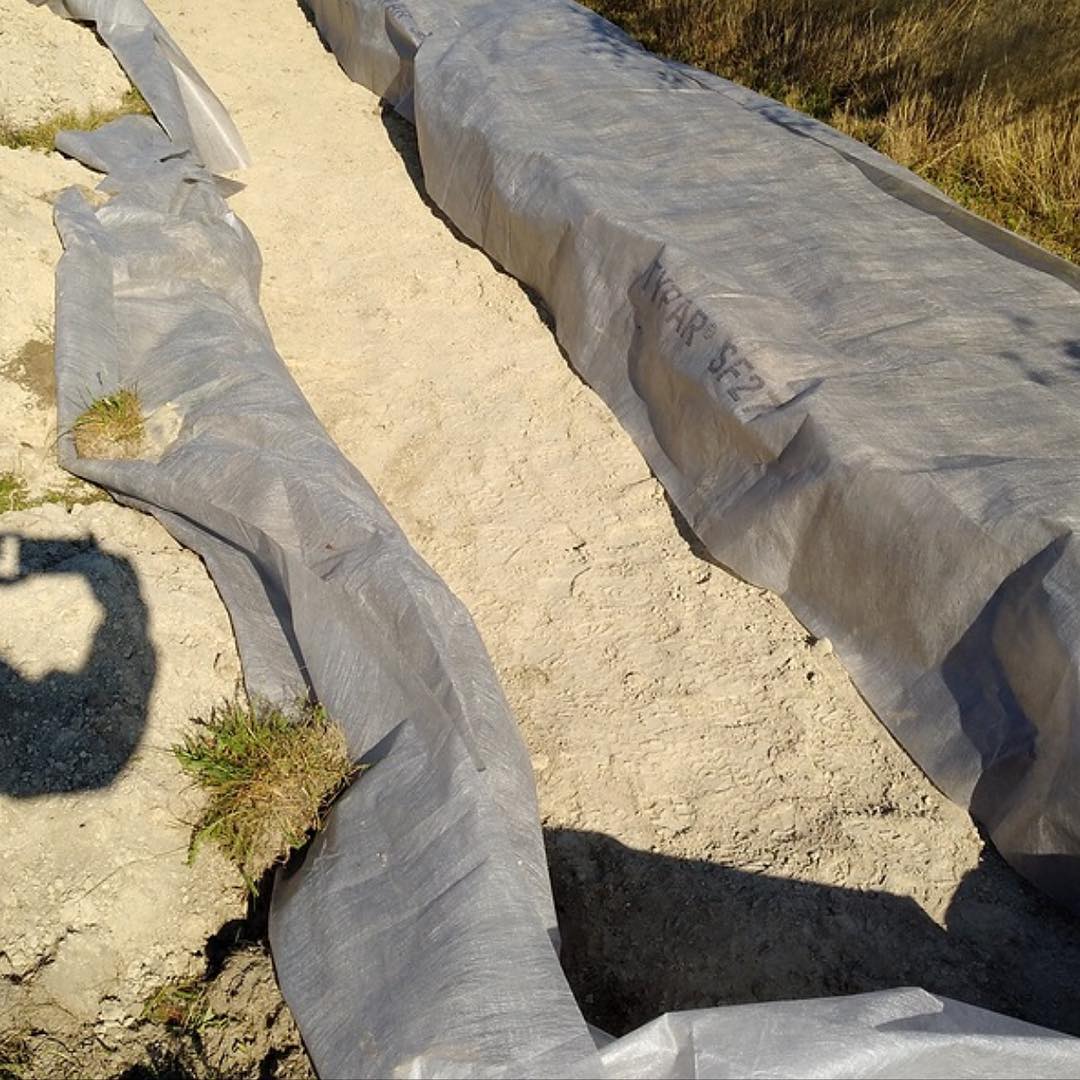 Наземное поле фильтрации после очистных сооружений из дренажных тоннелей Чистовод